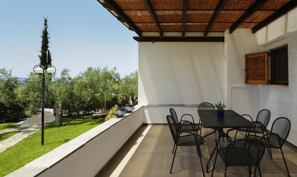 Trikorfo Beach Gerakini Exterior foto